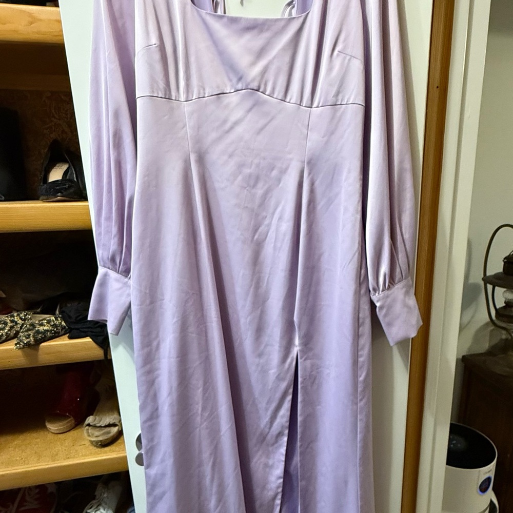 Elegant Lavender Maxi Dress